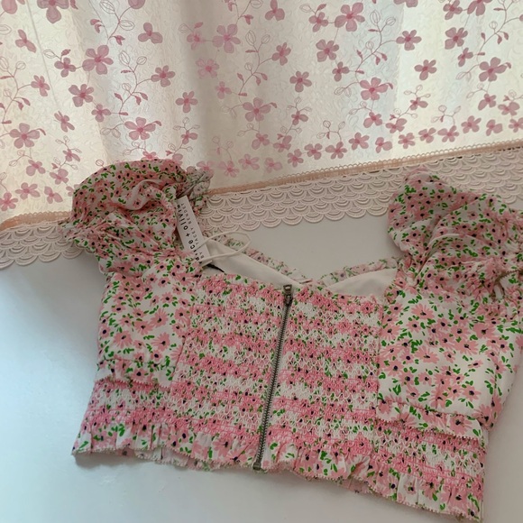 Alice+Olivia Floral Print Square Neckline Crop Top - Picture 8 of 9